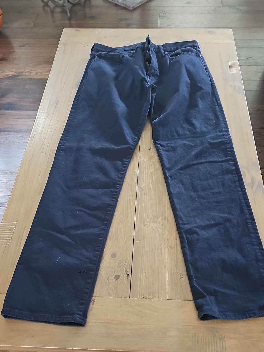 GAP Men's Navy Relaxed Straight Jeans